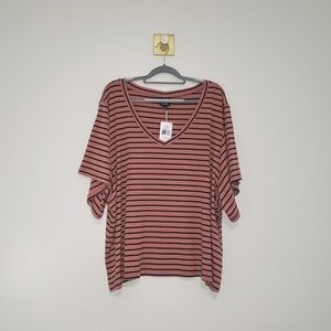 Plus Size NWT Women's Boxy Top 4X Pink Black Striped V-neck Casual Relaxed New